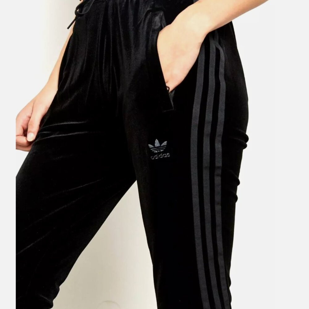 🖤 Adidas Velvet Track Pants - Size Small 🖤